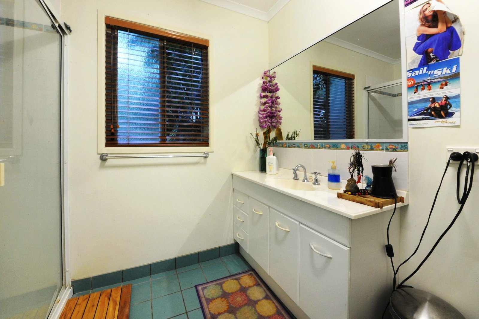 36a Stewart Drive CANNONVALE 12