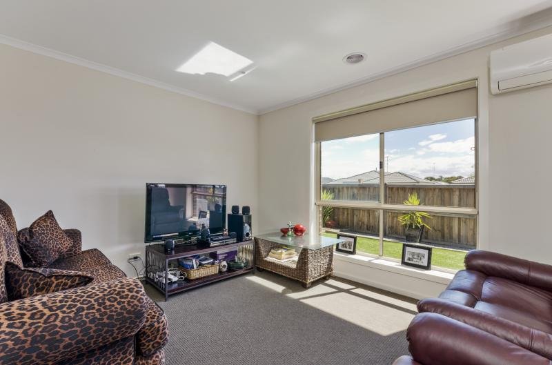 Gallery: 37-39 Grassland Grove