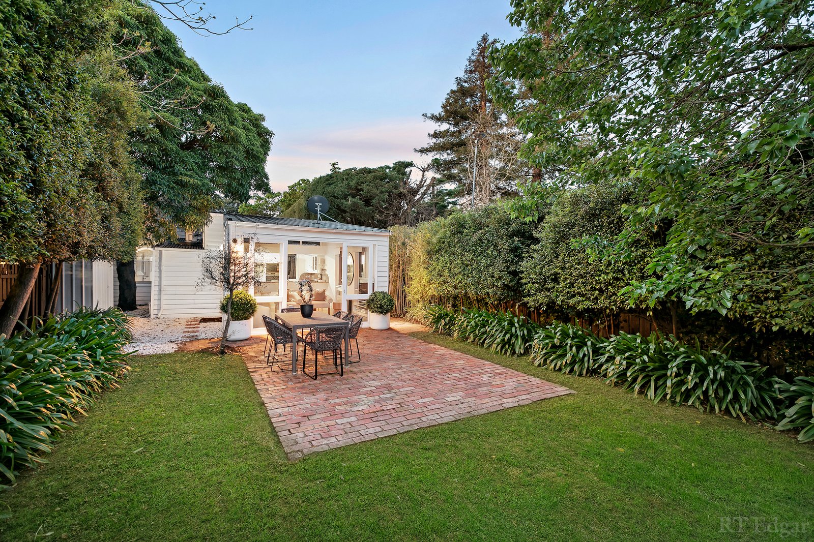 Real Estate and Property in 37 Alma Road, Camberwell, VIC