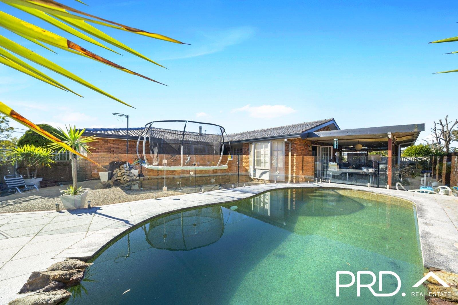 37 Amiens Avenue MILPERRA 8