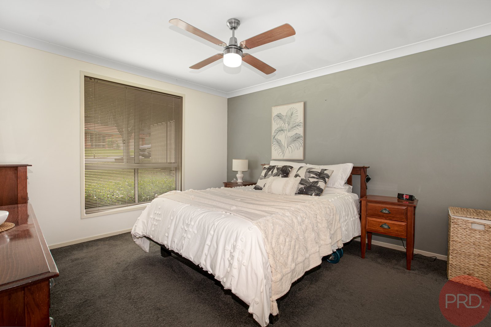 37 Ballydoyle Drive ASHTONFIELD 8