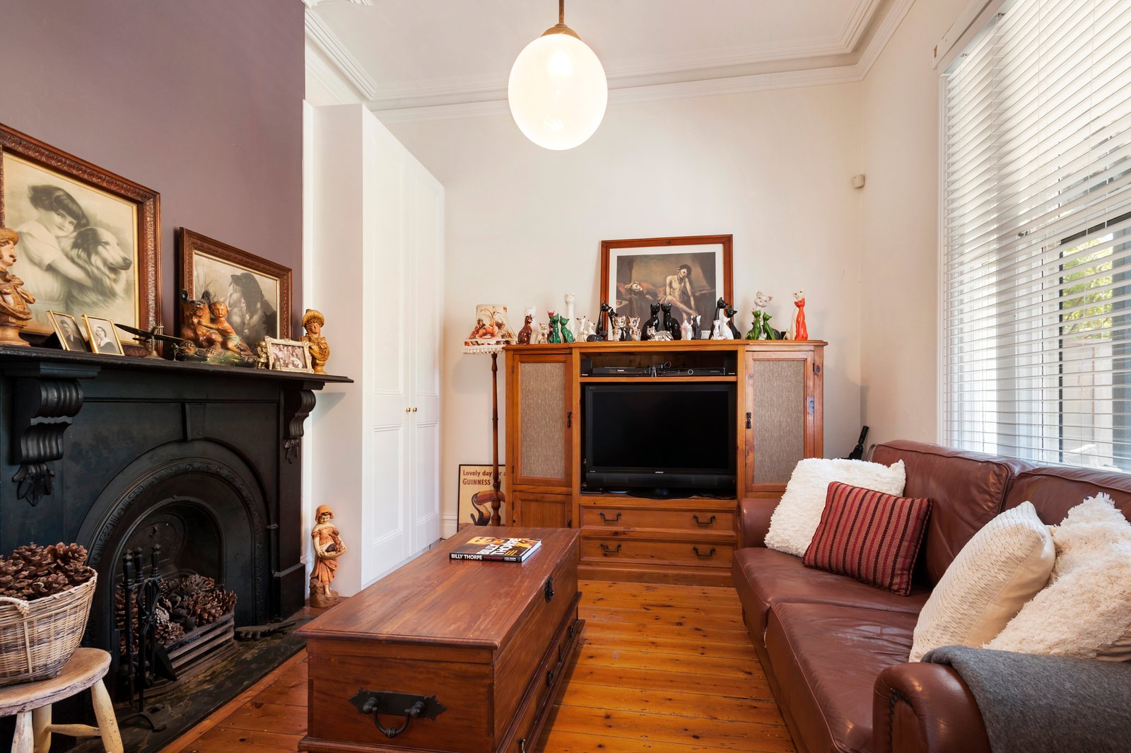 Gallery: 37 Bath Street