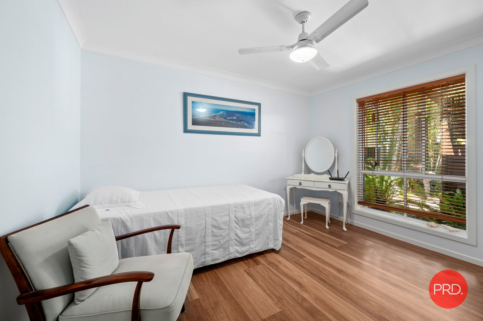 37 Beach Parade MYLESTOM 13