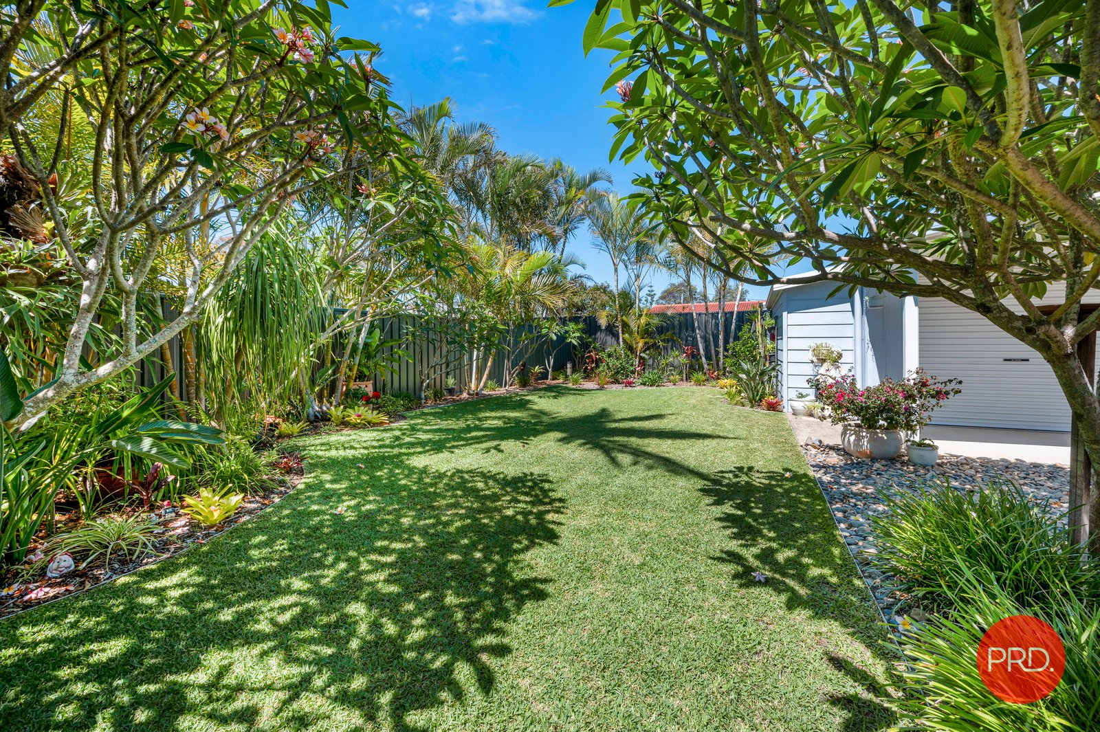 37 Beach Parade MYLESTOM 19