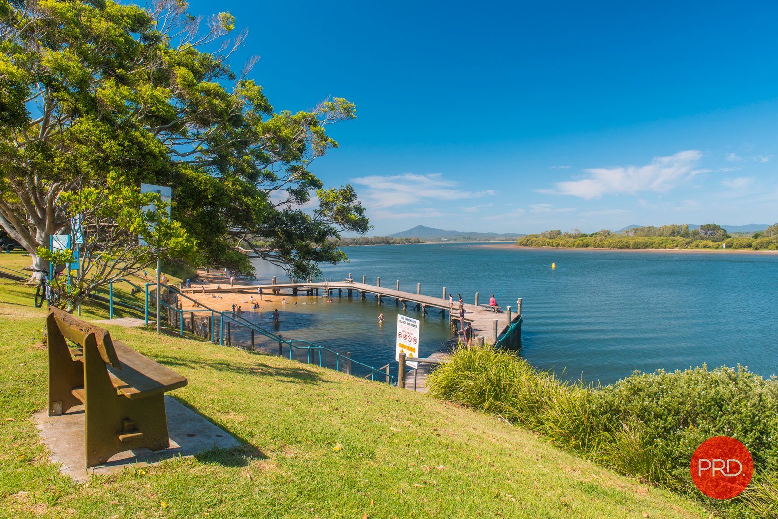 37 Beach Parade MYLESTOM 31