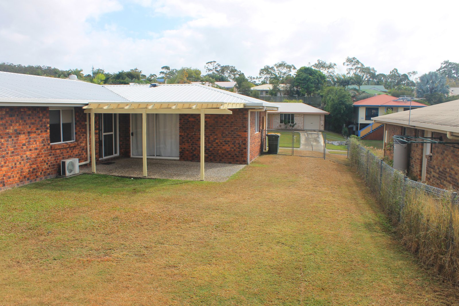37 Beltana Drive BOYNE ISLAND 15
