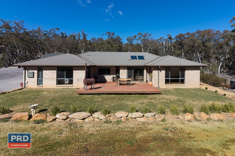 37 Birchmans Grove WAMBOIN 3