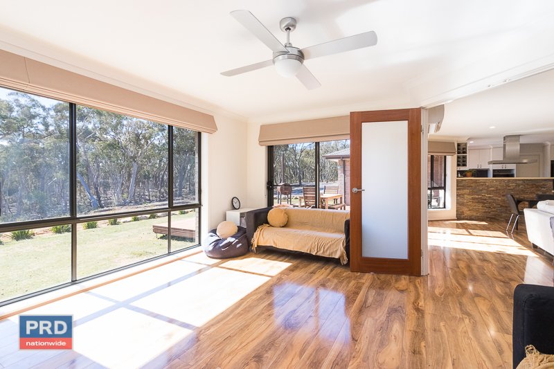 37 Birchmans Grove WAMBOIN 13