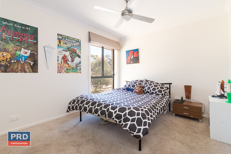37 Birchmans Grove WAMBOIN 21