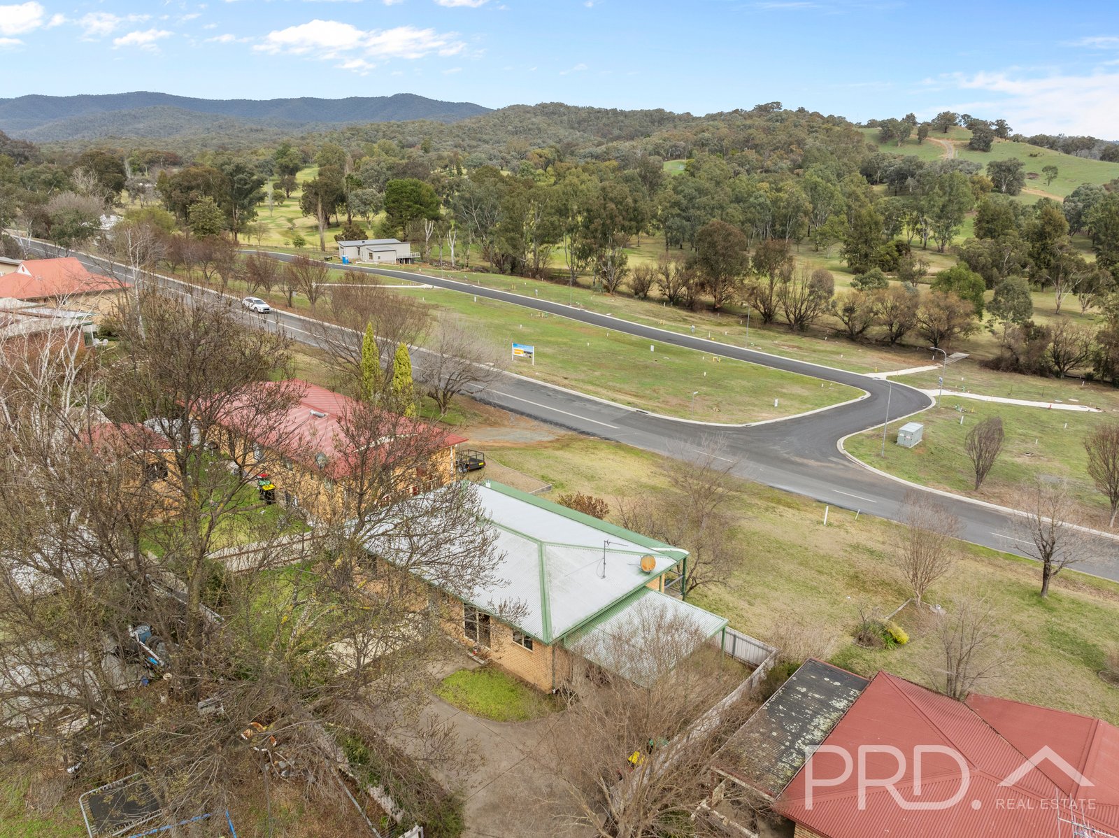 37 Booral Avenue TUMUT 17