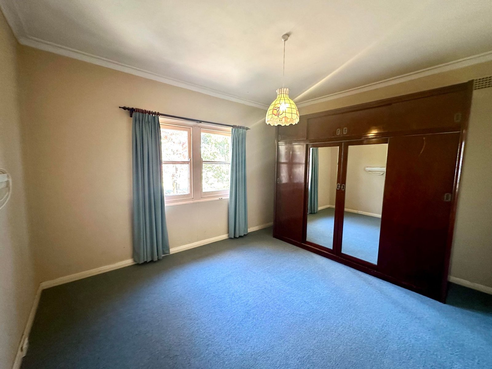 37 Bridge Street TUMBARUMBA 8