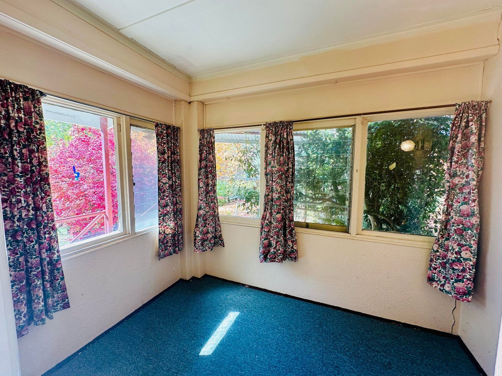 37 Bridge Street TUMBARUMBA 12