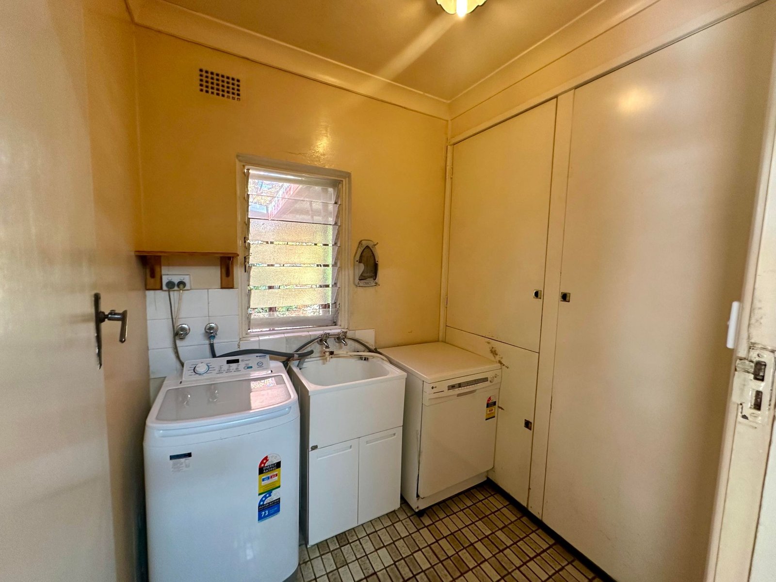 37 Bridge Street TUMBARUMBA 13