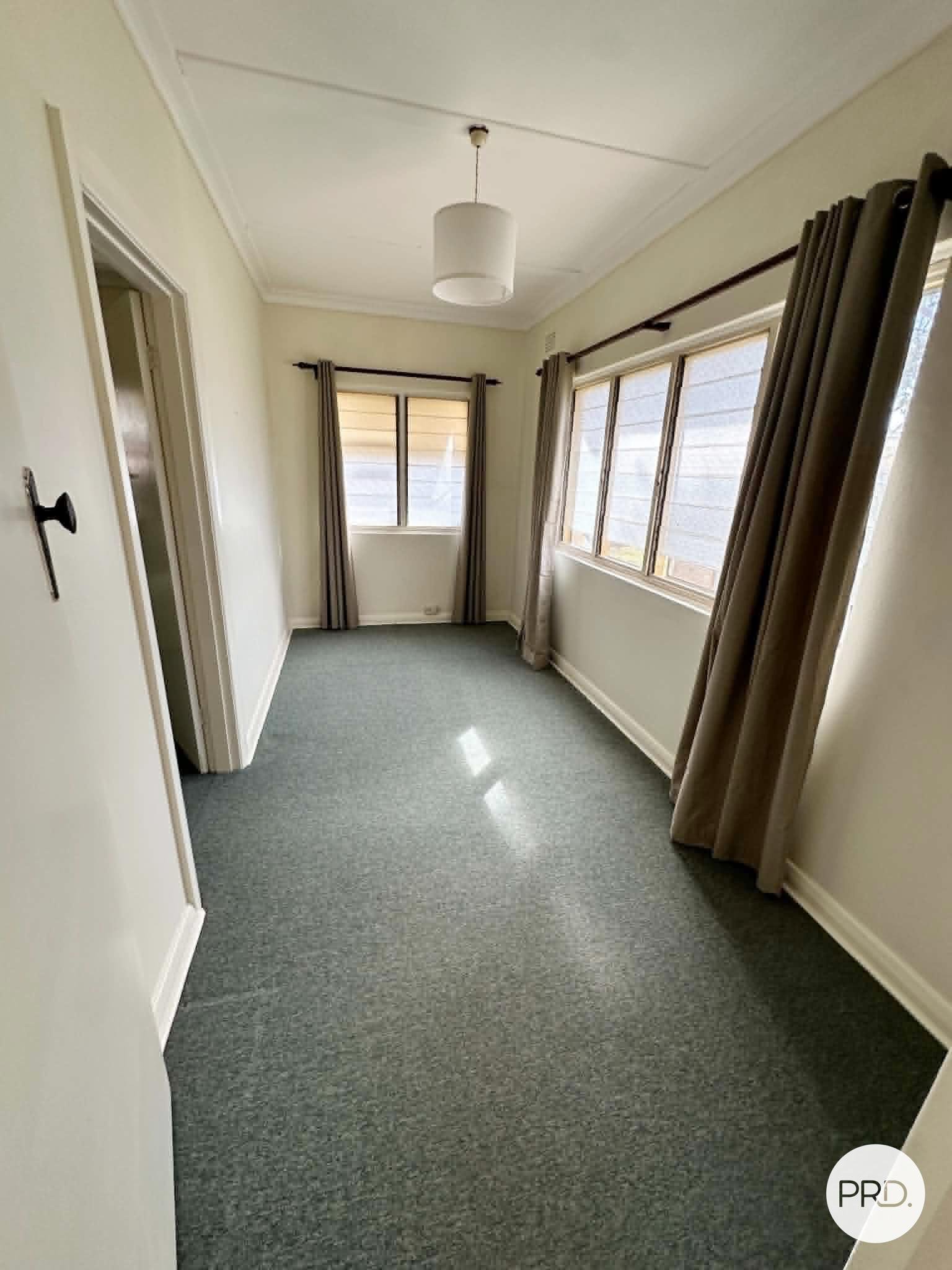 37 Bridge Street TUMBARUMBA 6