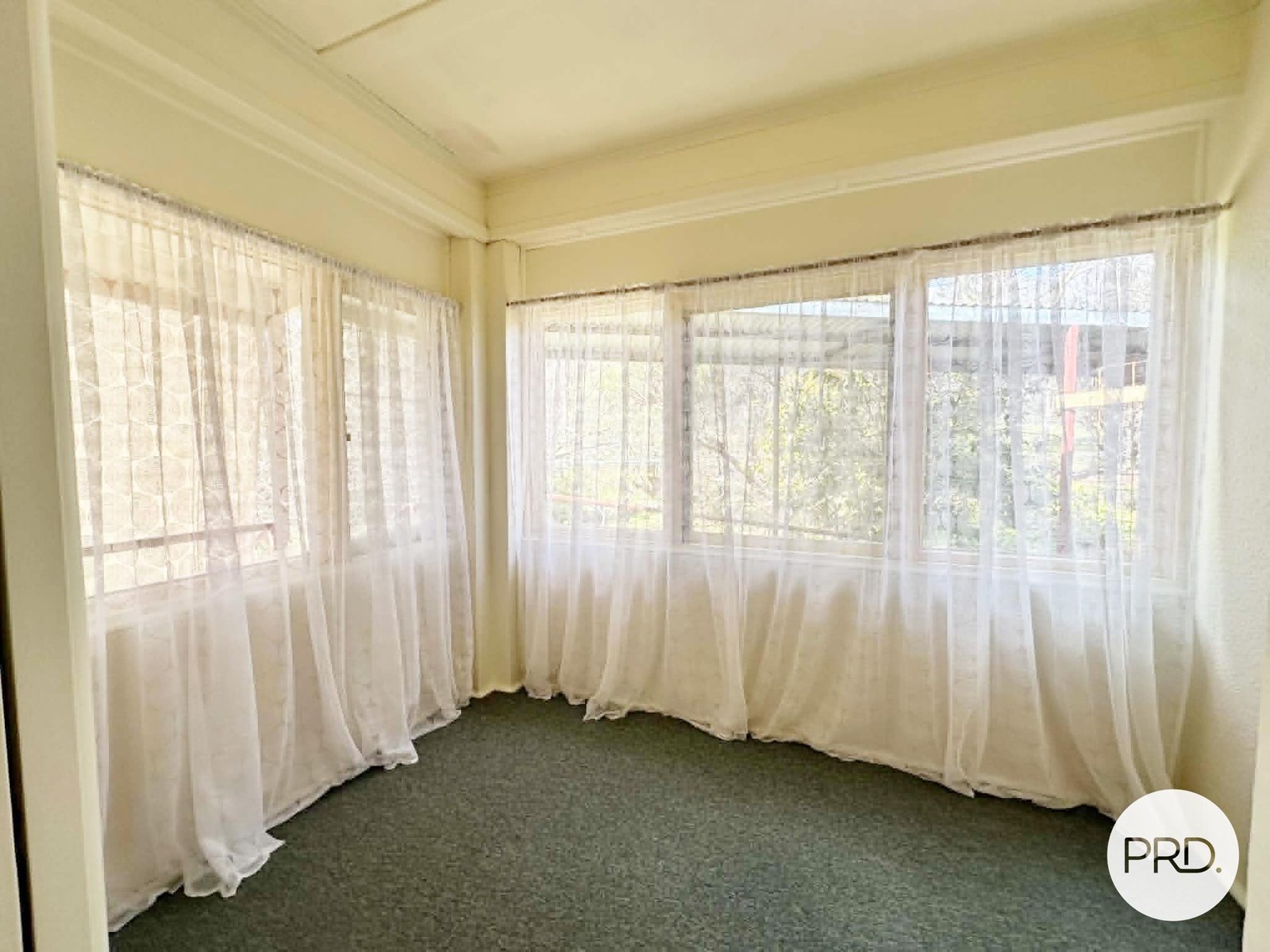 37 Bridge Street TUMBARUMBA 10