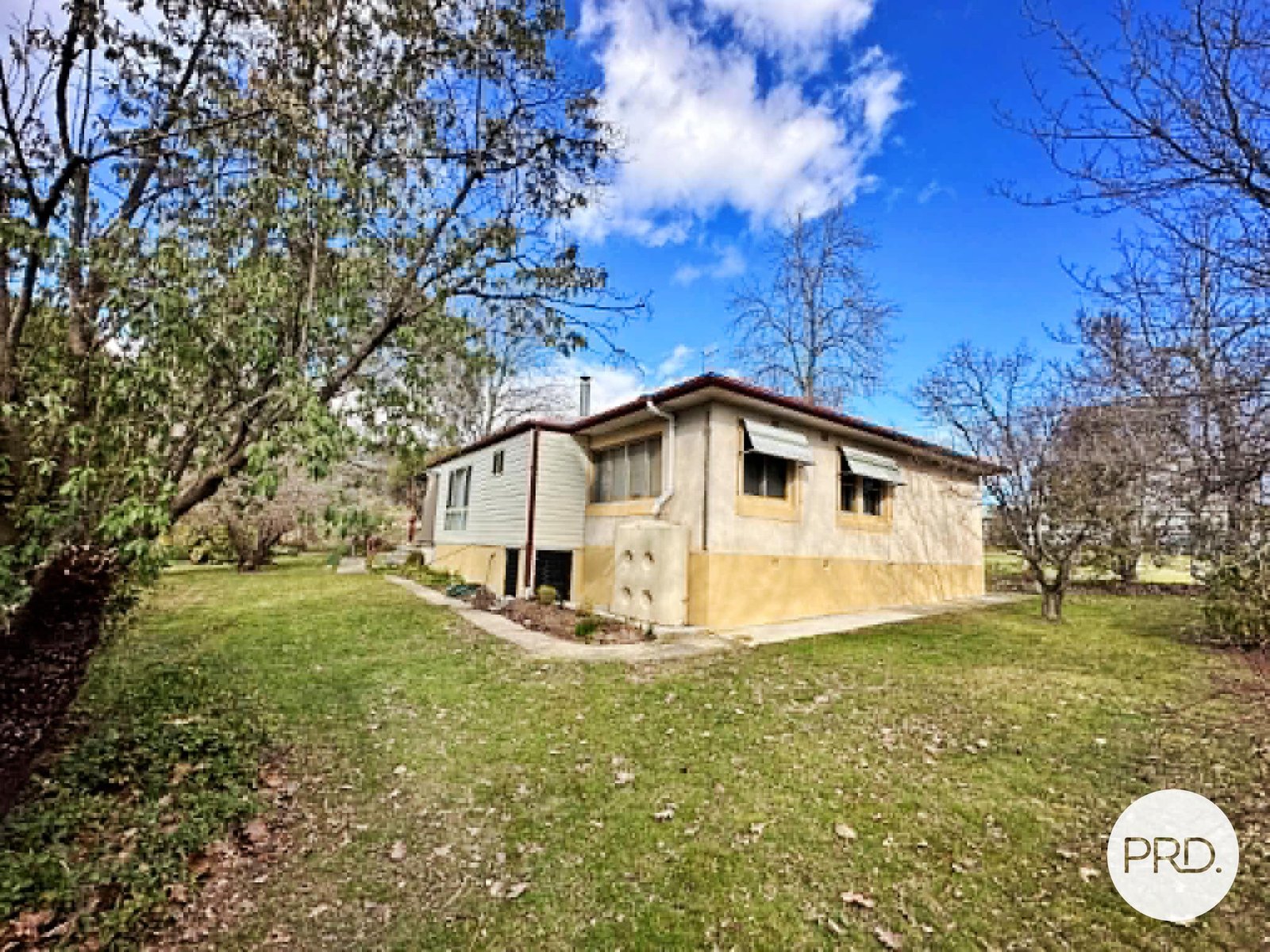 37 Bridge Street TUMBARUMBA 12