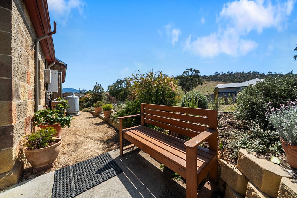 37 Briggs Road OLD BEACH 19