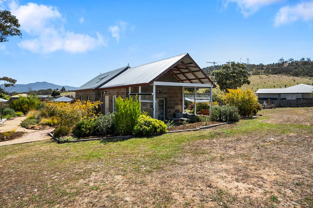 37 Briggs Road OLD BEACH 2