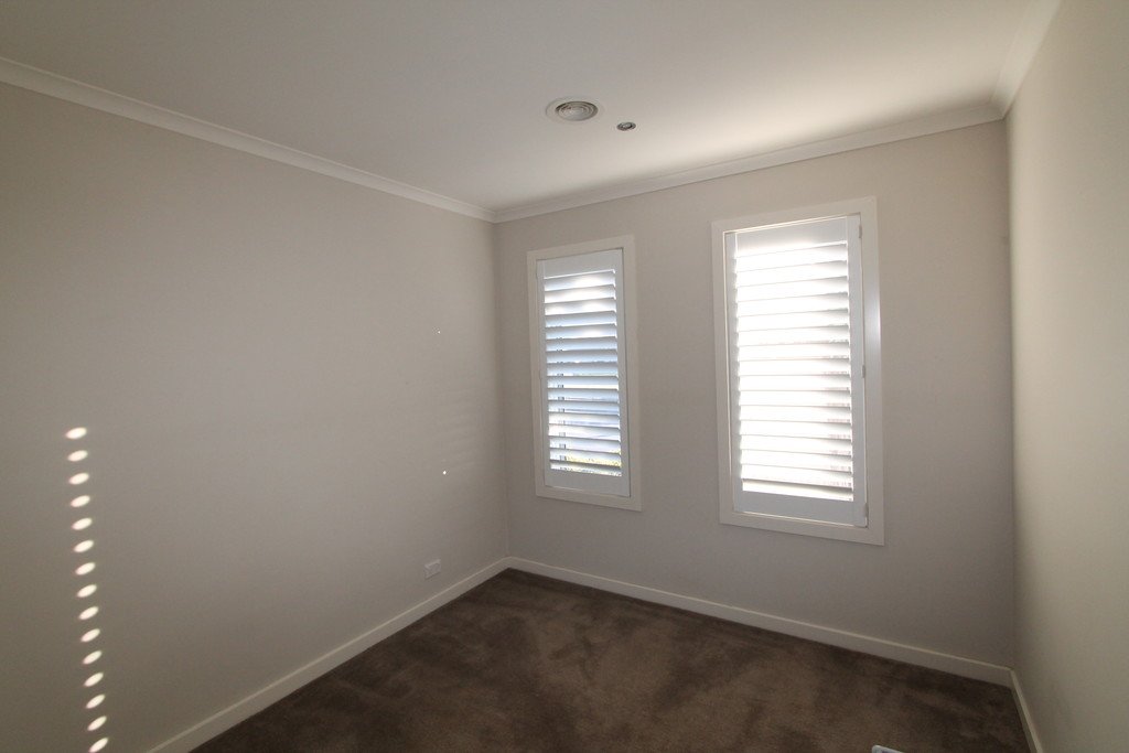 37 Brighton Court WENDOUREE 9