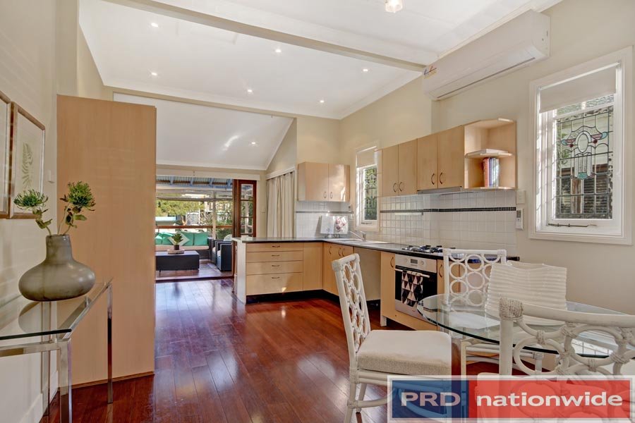 37 Broughton Street MORTDALE 3