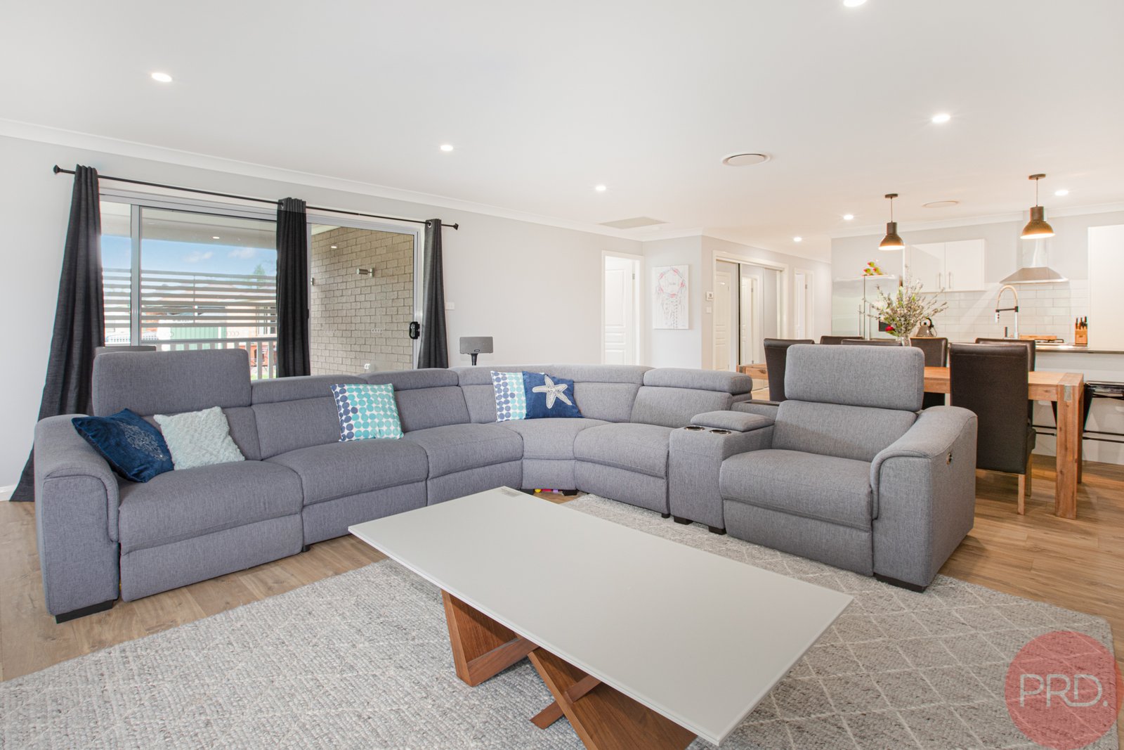 37 Budgeree Drive ABERGLASSLYN 2