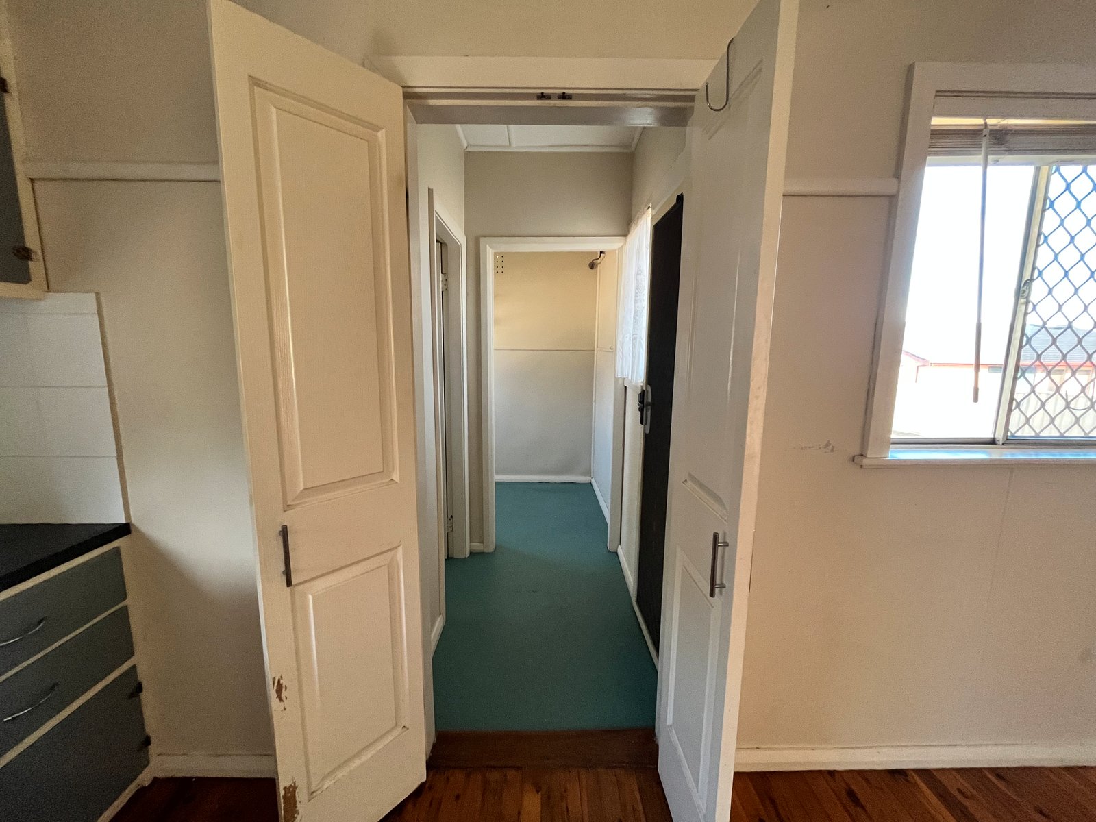 37 Byrnes Avenue TAMWORTH NSW 2340