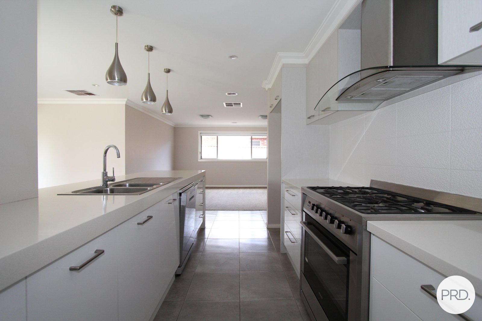 37 Canopy Avenue ALFREDTON 8