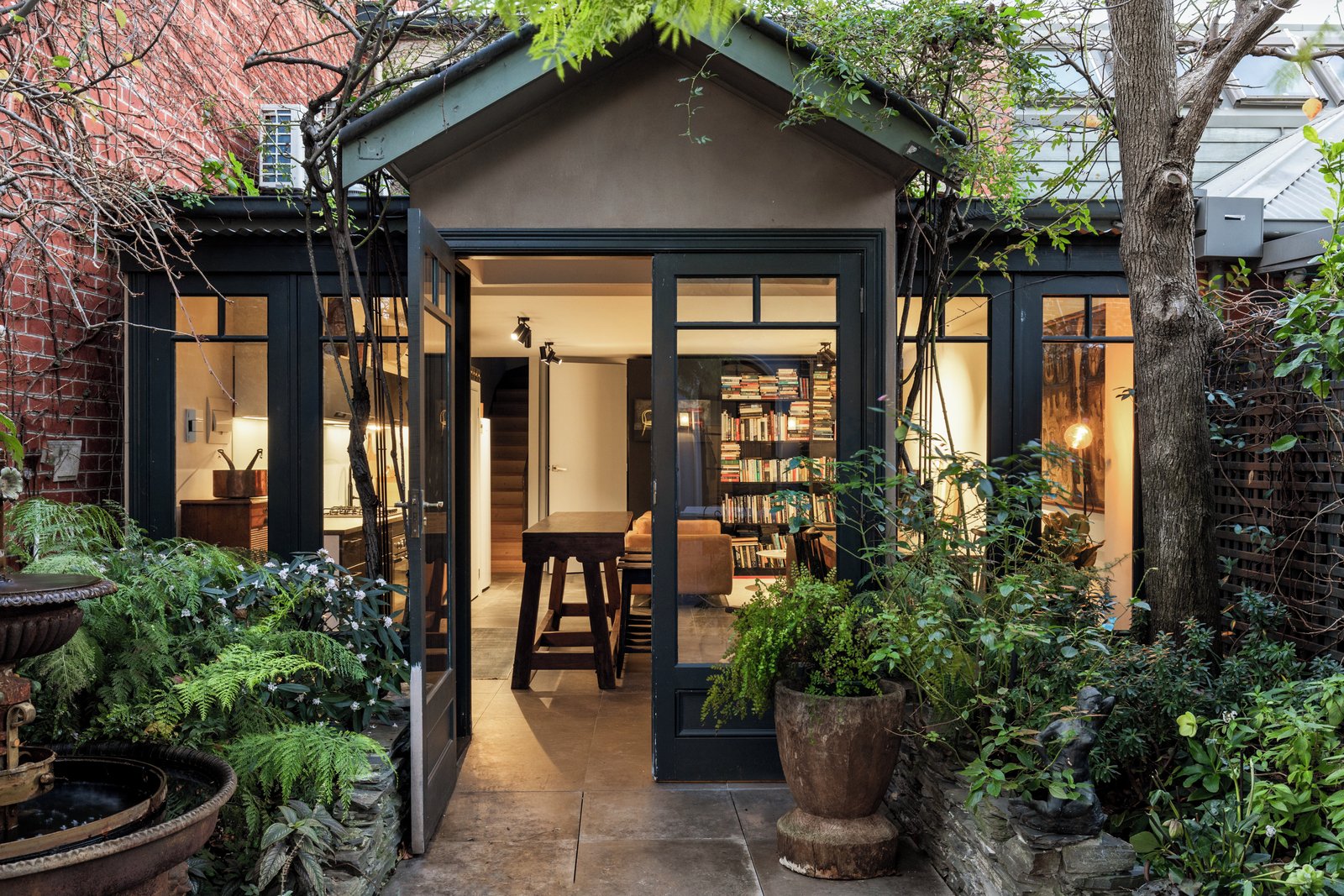 37 Cardigan Place, Albert Park, 3206