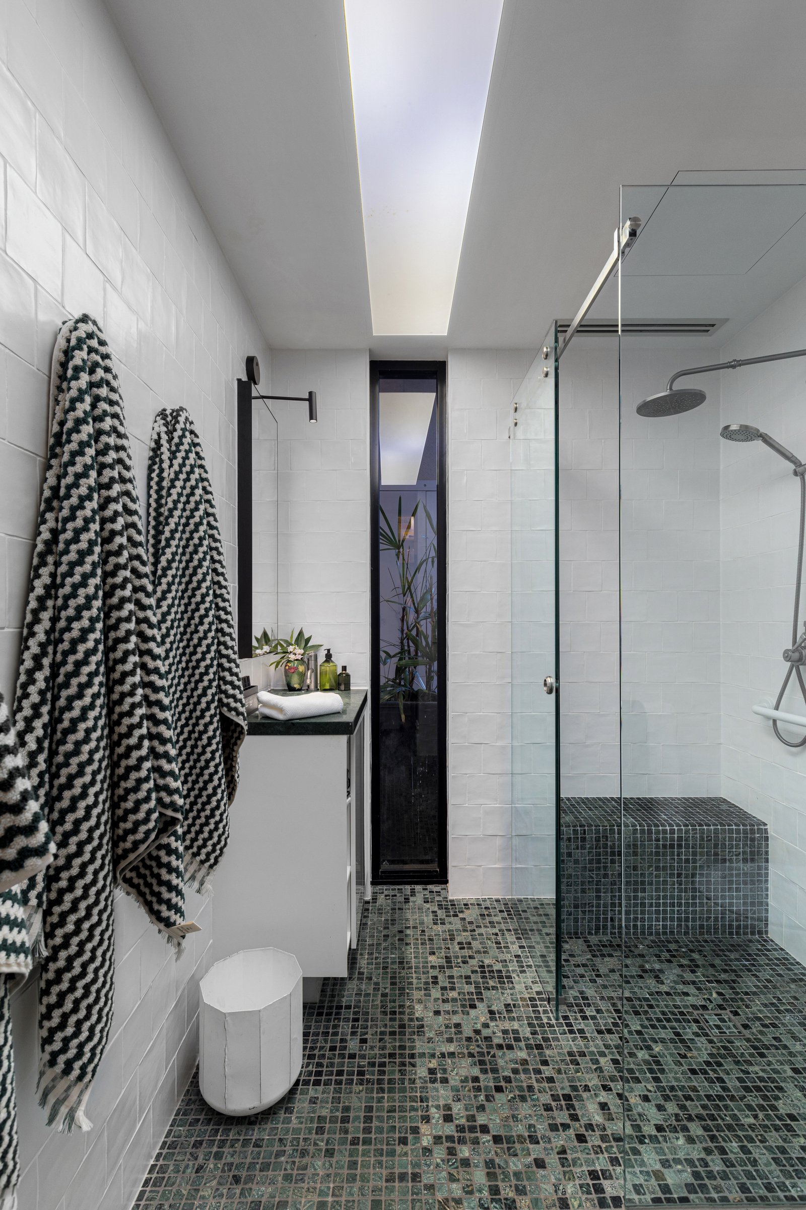 37 Cardigan Place, Albert Park, 3206