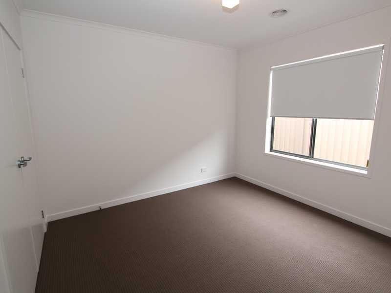 37 Chase Boulevard ALFREDTON 10