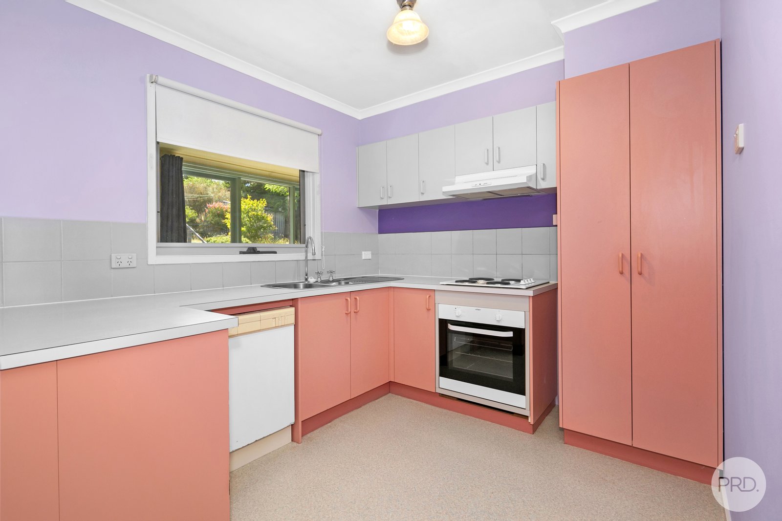 37 Clunes Road CRESWICK 6