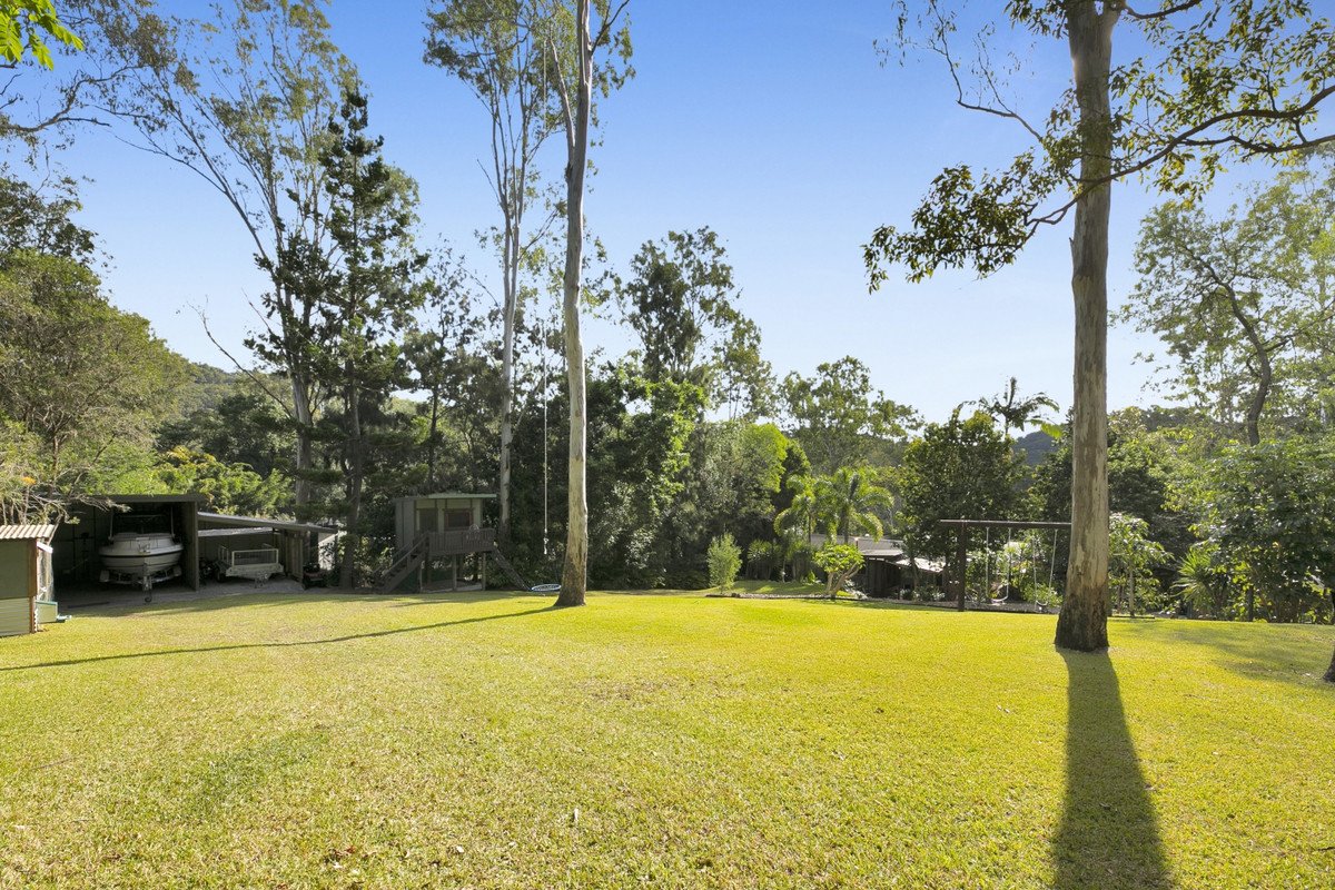 37 Coorabin Court Tallebudgera 4