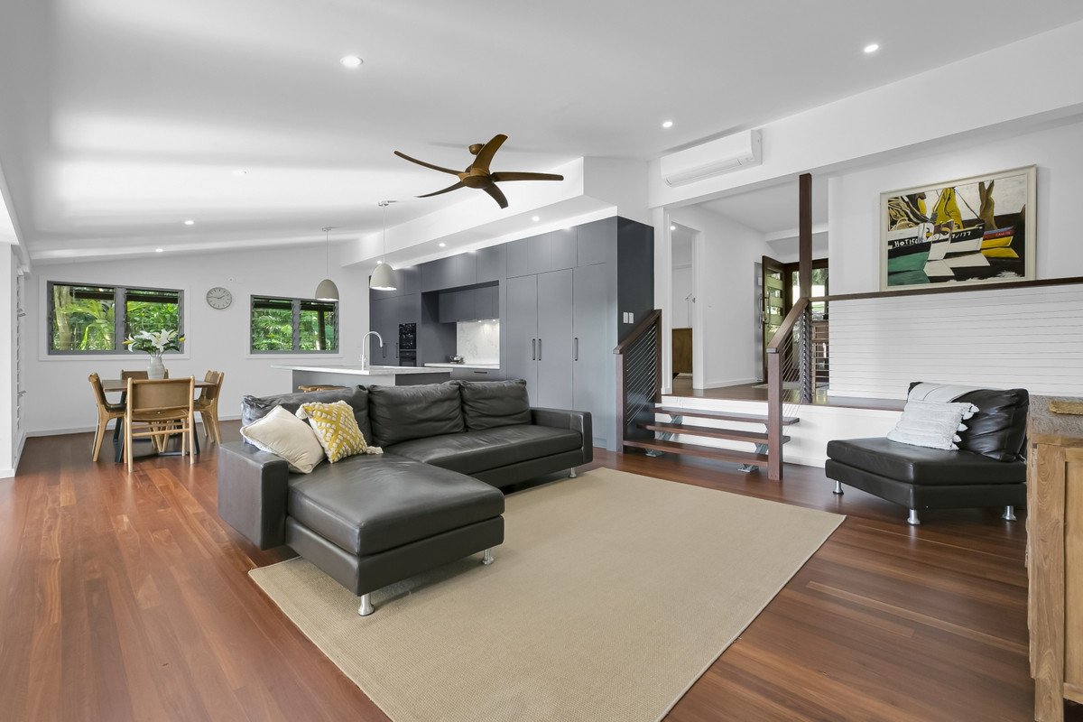 37 Coorabin Court Tallebudgera 6