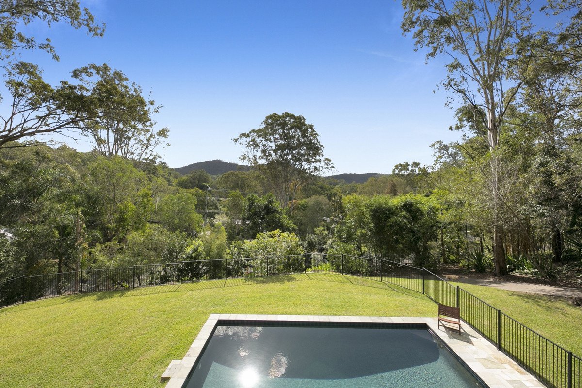 37 Coorabin Court Tallebudgera 18