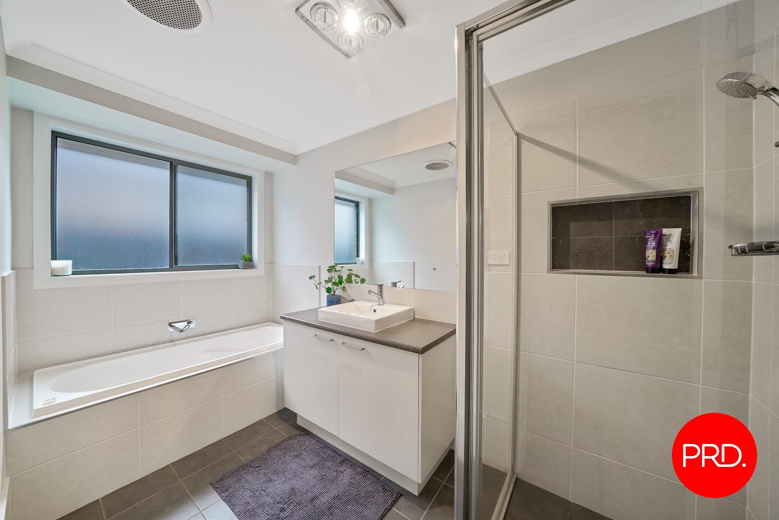 37 Courtney Loop ORAN PARK 14