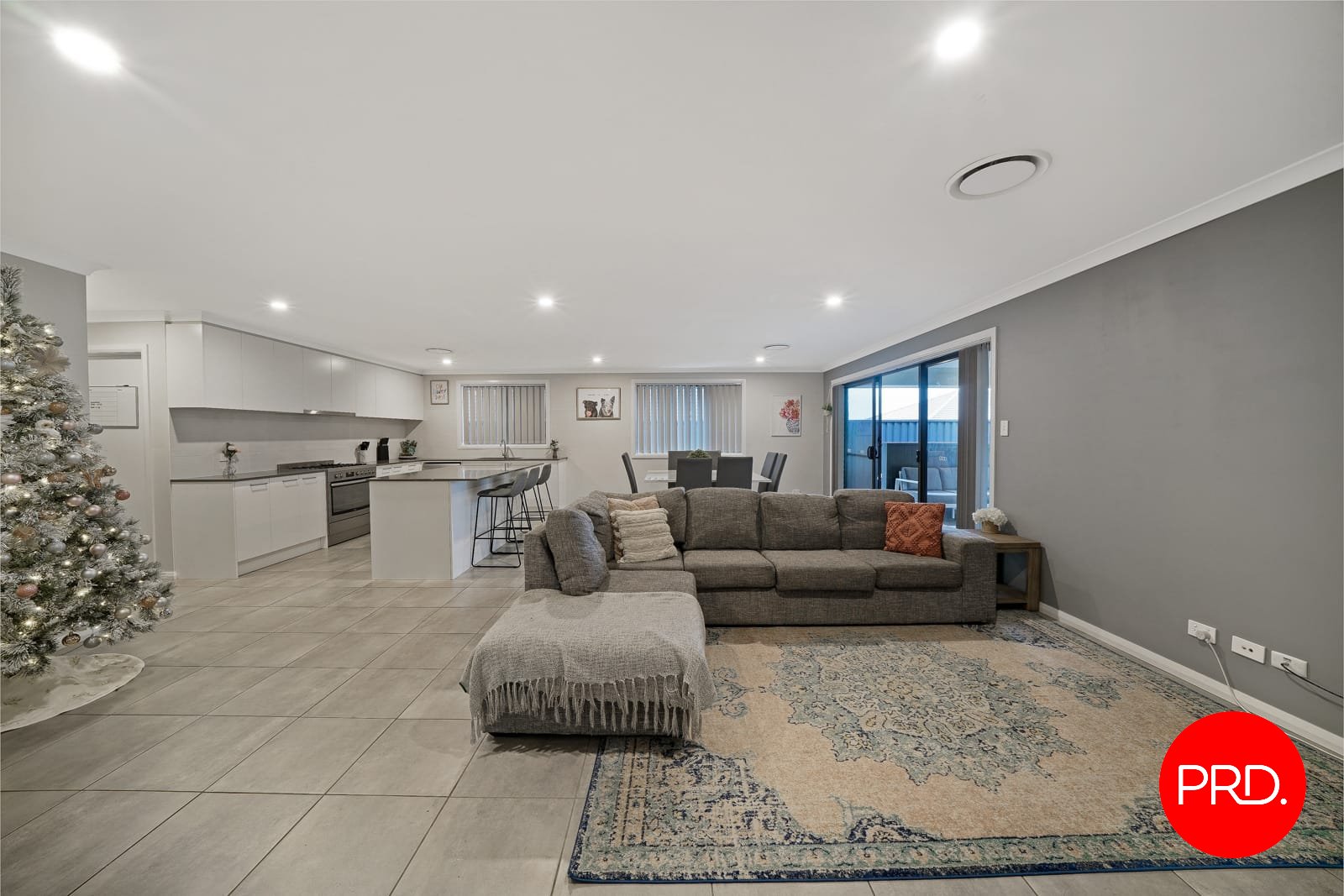 37 Courtney Loop ORAN PARK 8