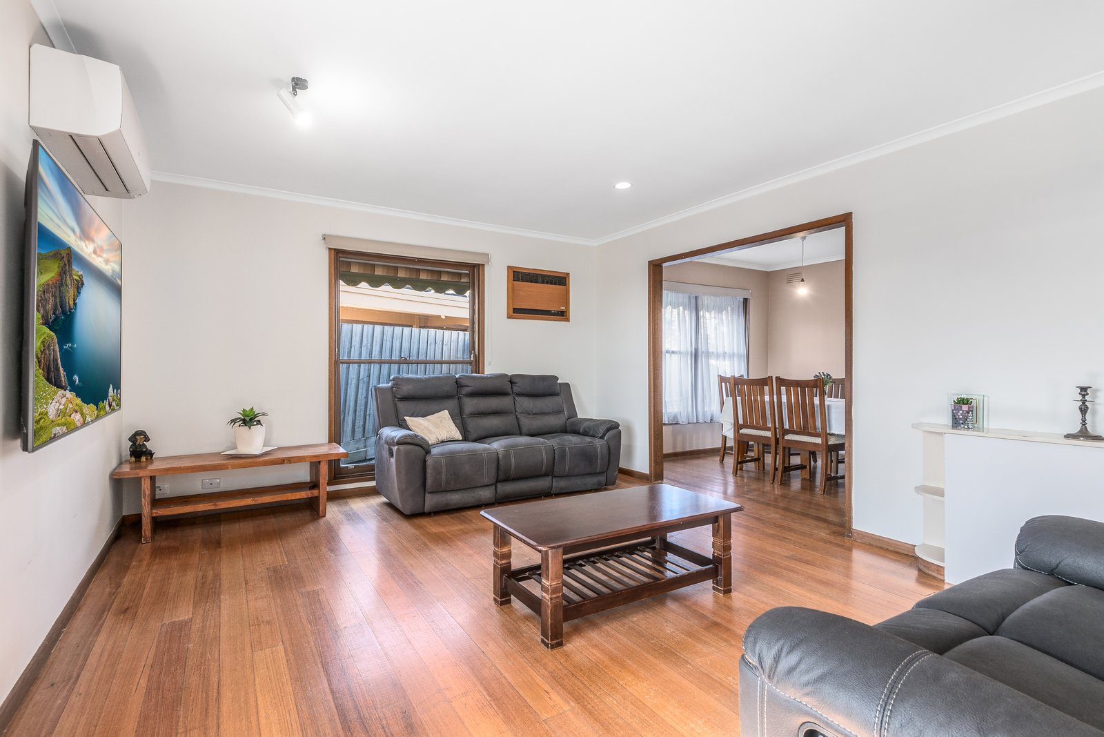 Gallery: 37 Cresta Street