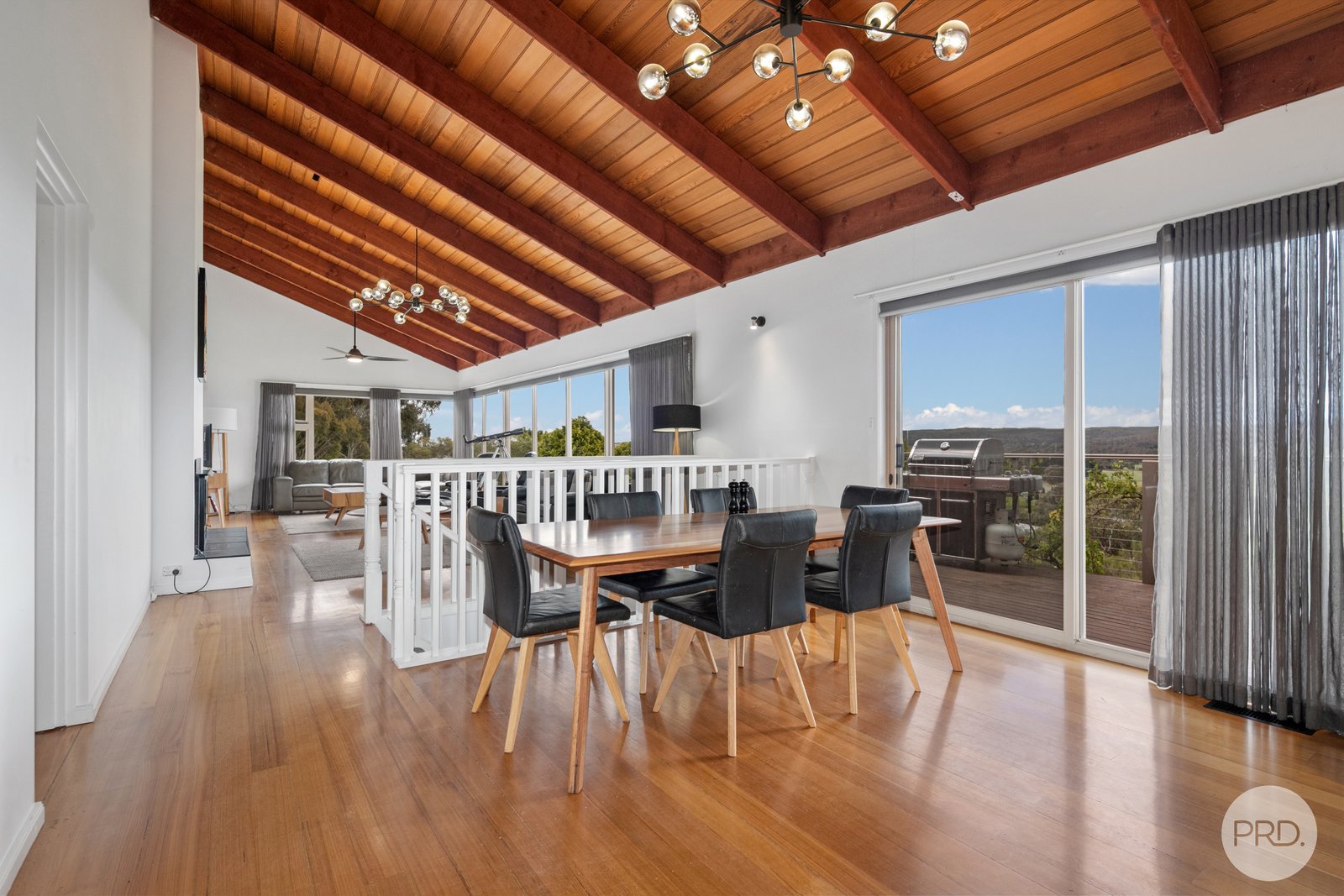 37 Cummins Road MOUNT ROWAN 6