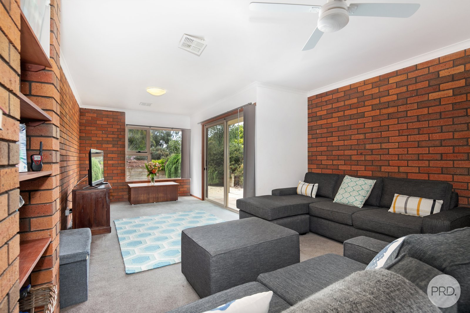 37 Cummins Road MOUNT ROWAN 17