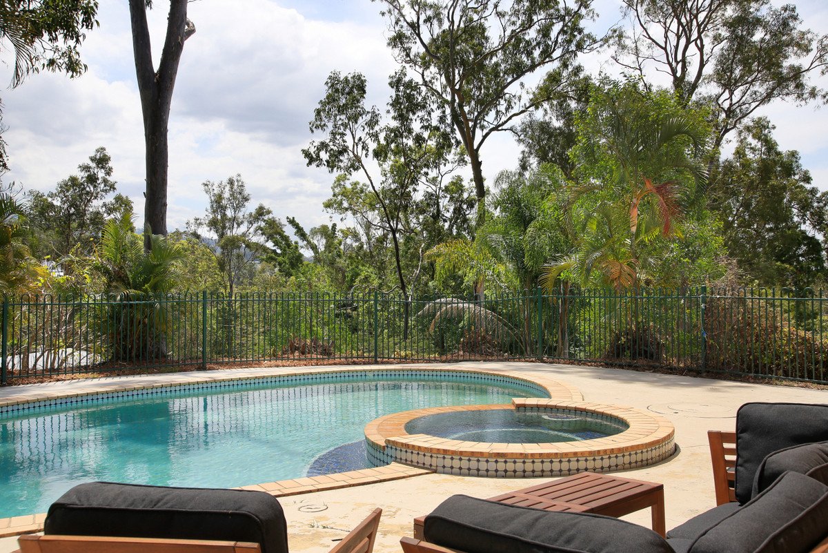 37 Currong Crescent Mudgeeraba 5