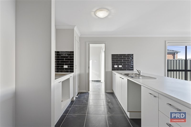 37 Daisy Street HUNTLY 2