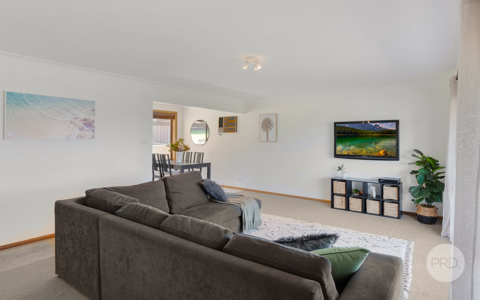 37 Dartmoor Circuit EMU HEIGHTS 3