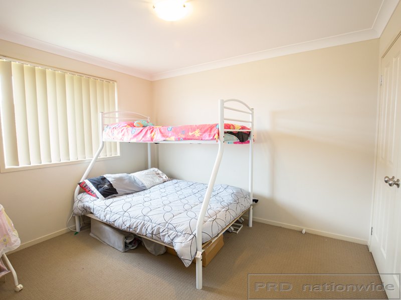 37 Devon st  GRETA 8