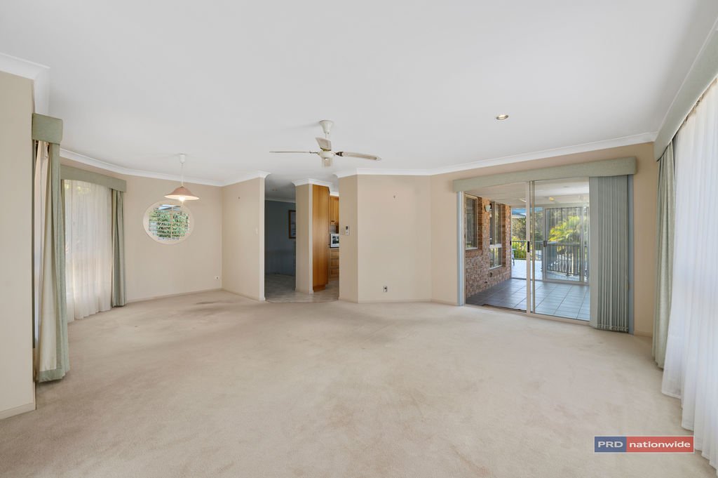 37 Diggers Beach Road COFFS HARBOUR 6