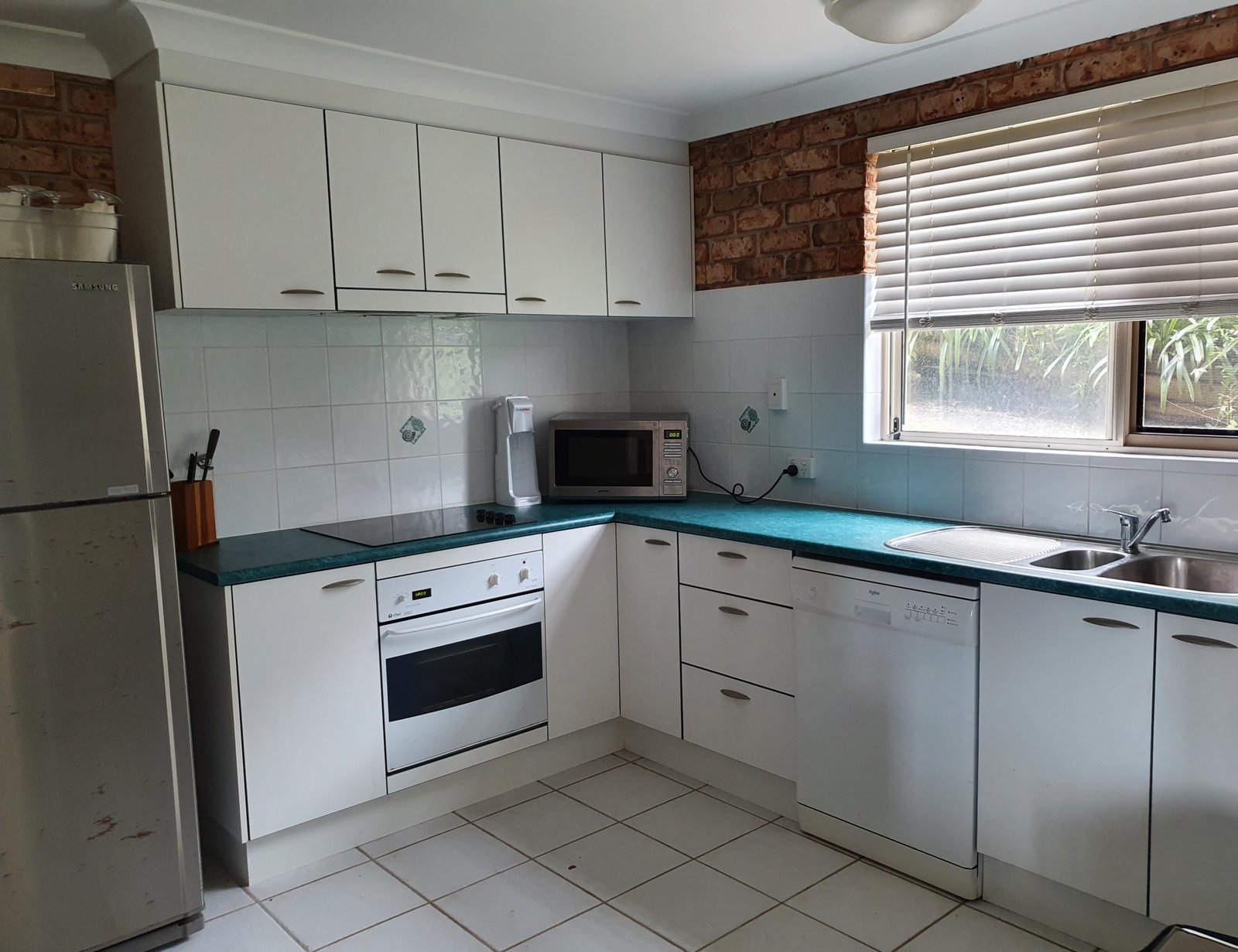 37 Diggers Beach Road COFFS HARBOUR 17