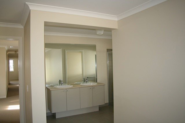 Gallery: 37 Dobie Court