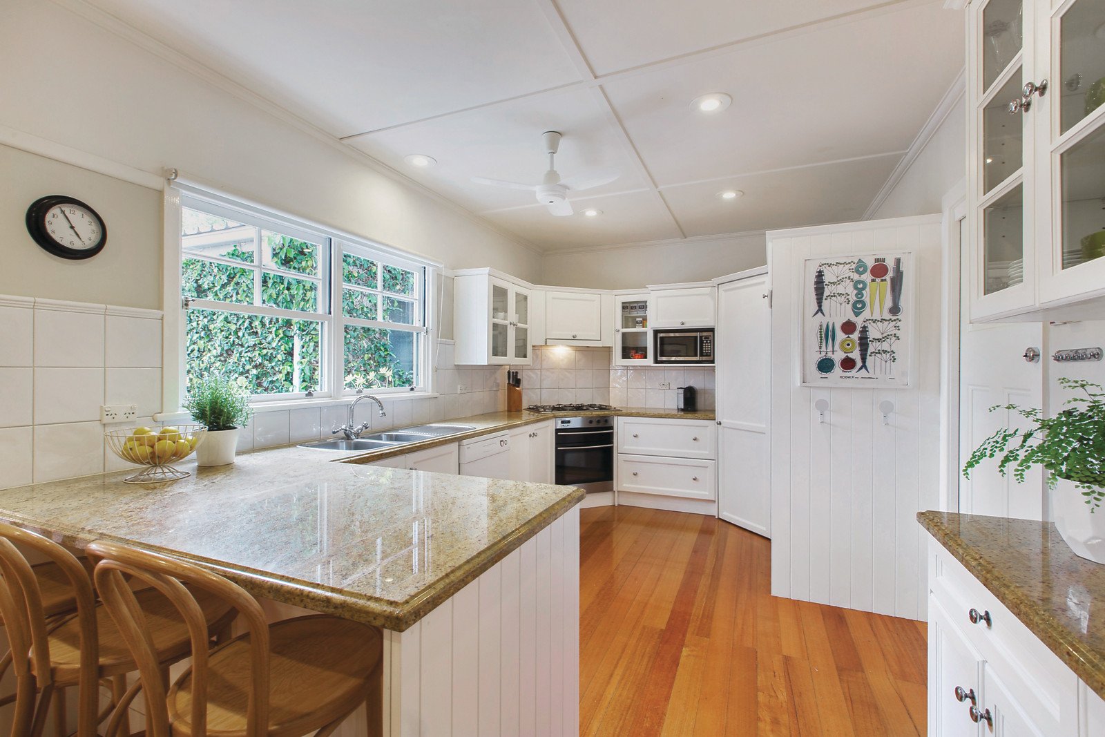 37 Doonkuna Avenue, Camberwell, VIC