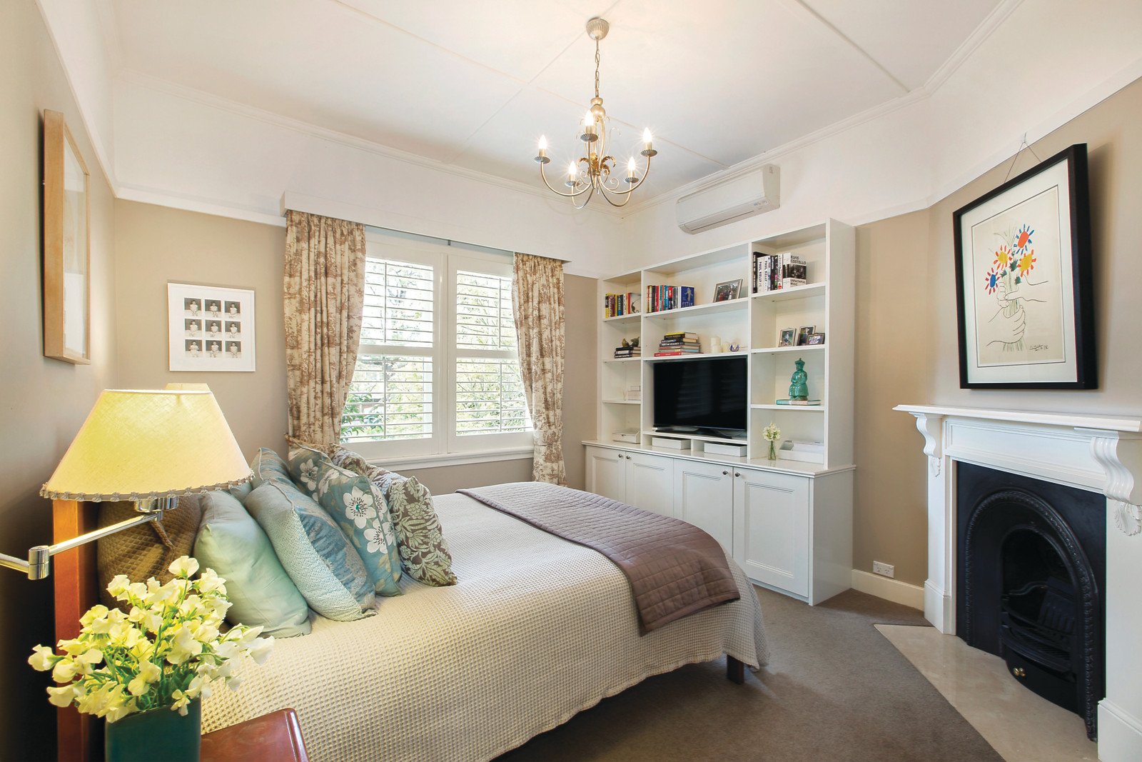 37 Doonkuna Avenue, Camberwell, VIC