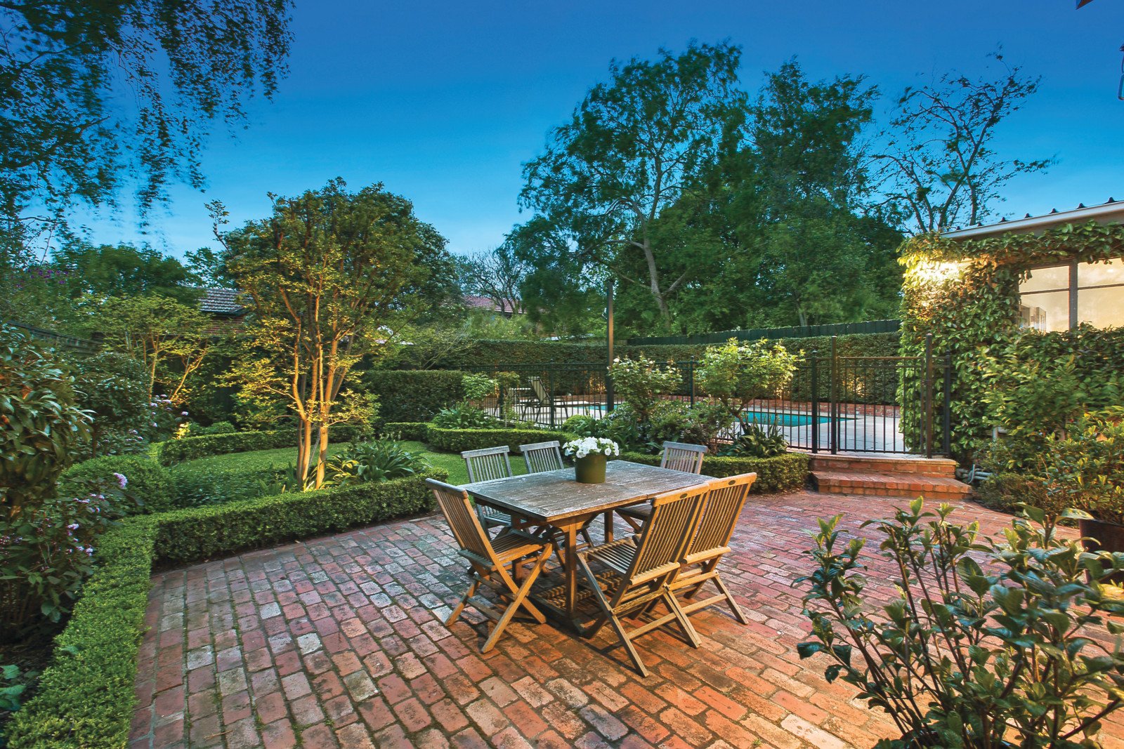 37 Doonkuna Avenue, Camberwell, VIC