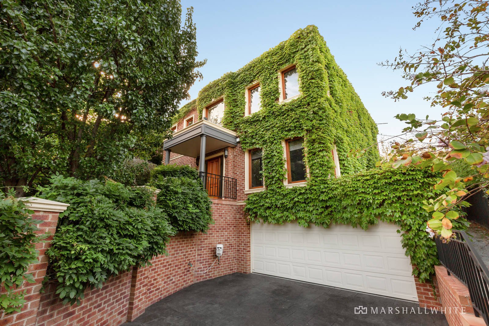 37 Dorrington Avenue, Glen Iris, VIC